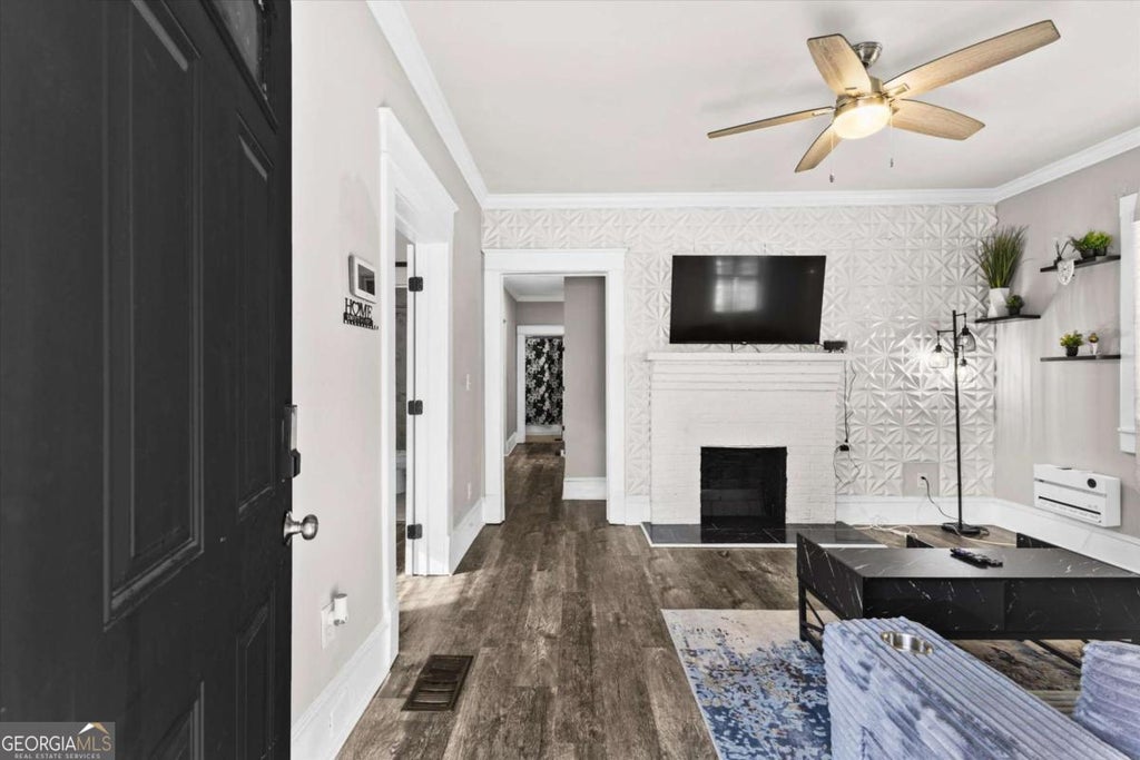 Photo of 1137 Arlington Ave Sw, Atlanta, GA 30310 (MLS # 10797778)