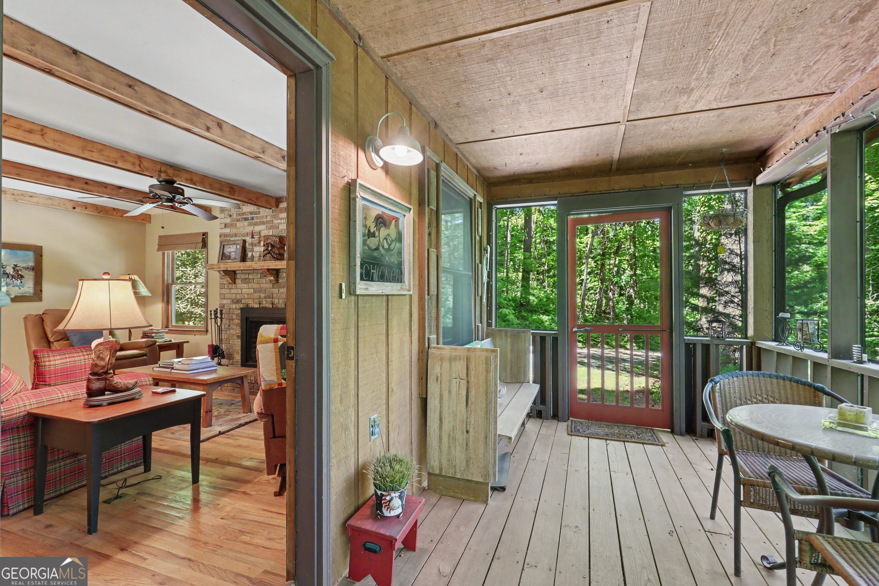 102 Moses RD