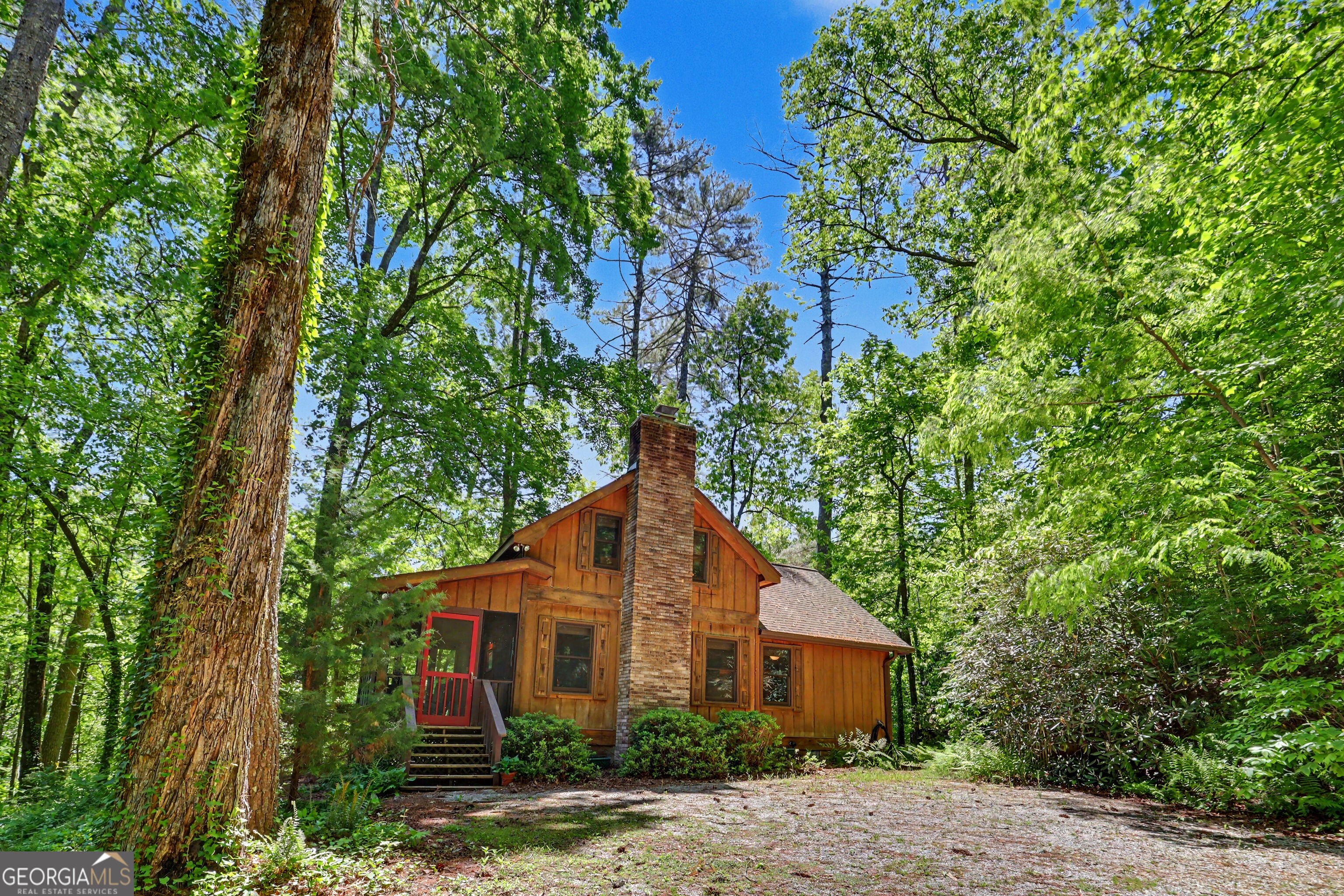 102 Moses RD