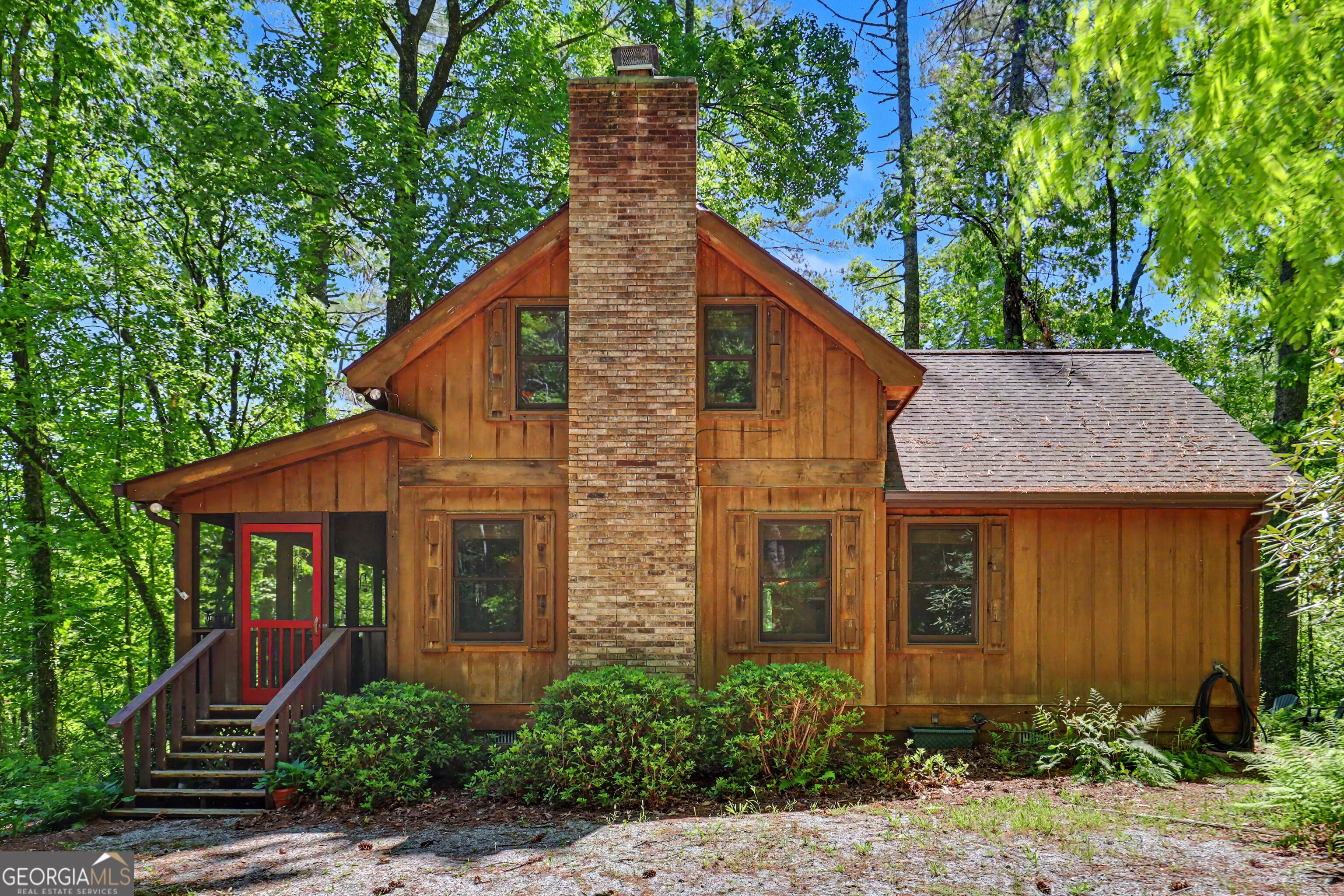 102 Moses RD