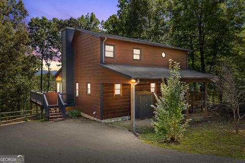 Photo of 99 Chestnut Hills Lane, Blue Ridge, GA 30513 (MLS # 10618045)