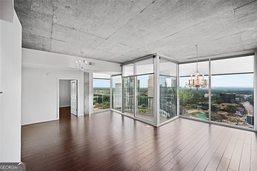 3324 Peachtree RD NE 2718