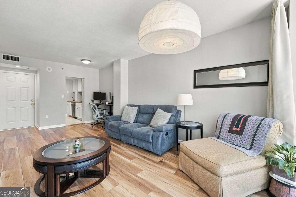 1280 W Peachtree ST NW 2613
