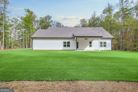 A home in Newnan