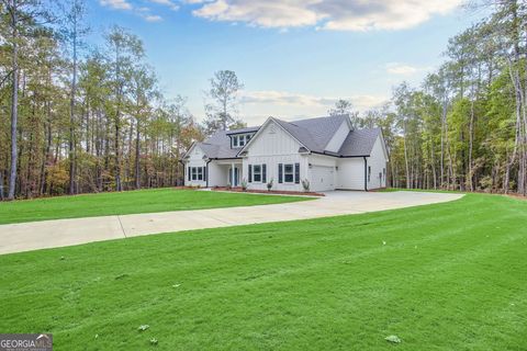 A home in Newnan