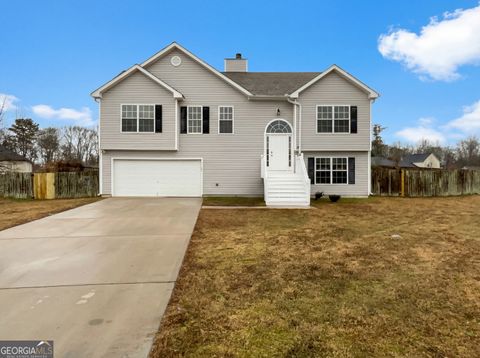 736 Tullamore WAY Hampton GA 30228