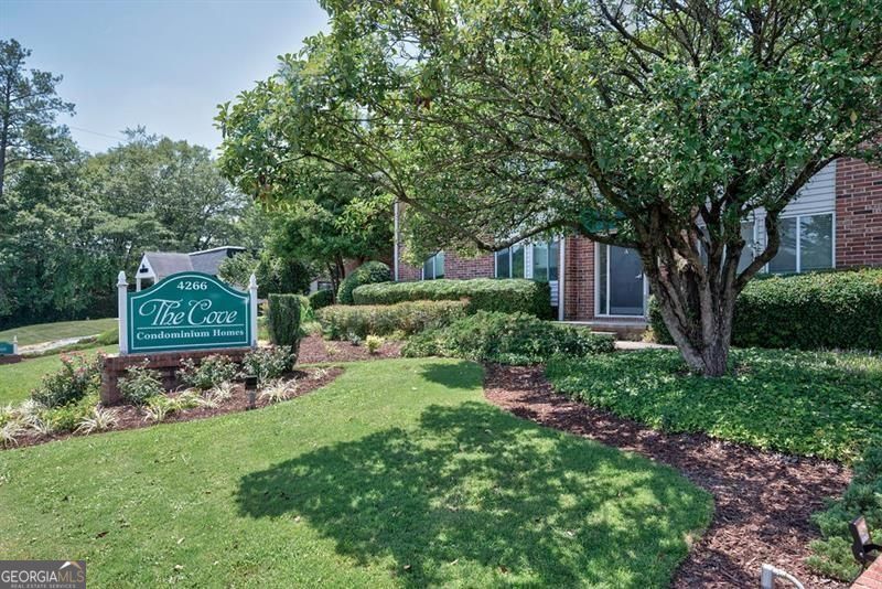 Atlanta, Georgia 30342, United States, 2 Bedrooms Bedrooms, ,2 BathroomsBathrooms,Residential,Active,116545