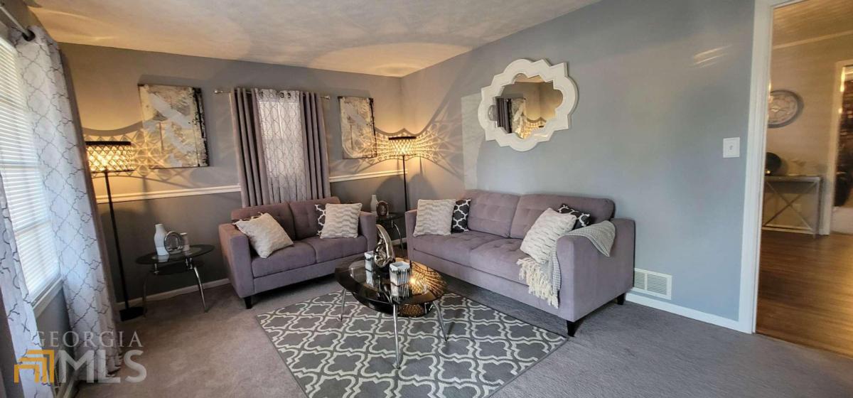 SOUTH GORDON HILLS - Residential