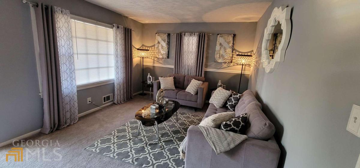 SOUTH GORDON HILLS - Residential