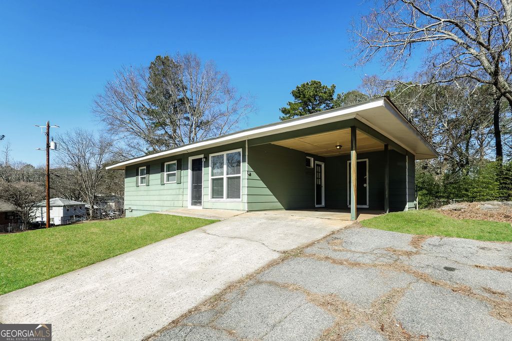 Photo of 6626 Imperial Drive, Morrow, GA 30260 (MLS # 10690568)