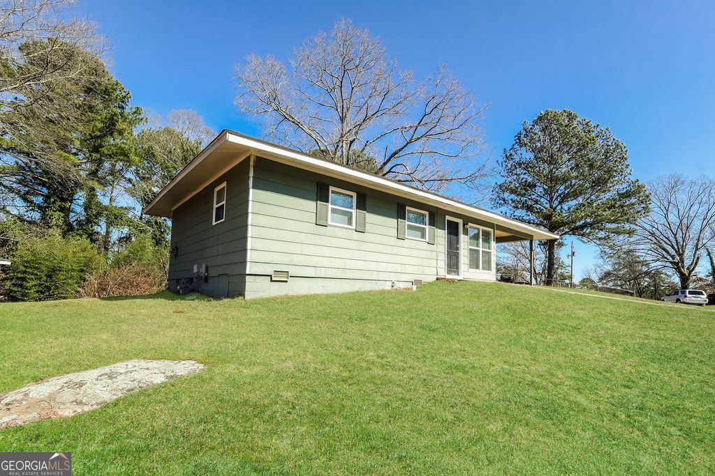 Photo of 6626 Imperial Drive, Morrow, GA 30260 (MLS # 10690568)