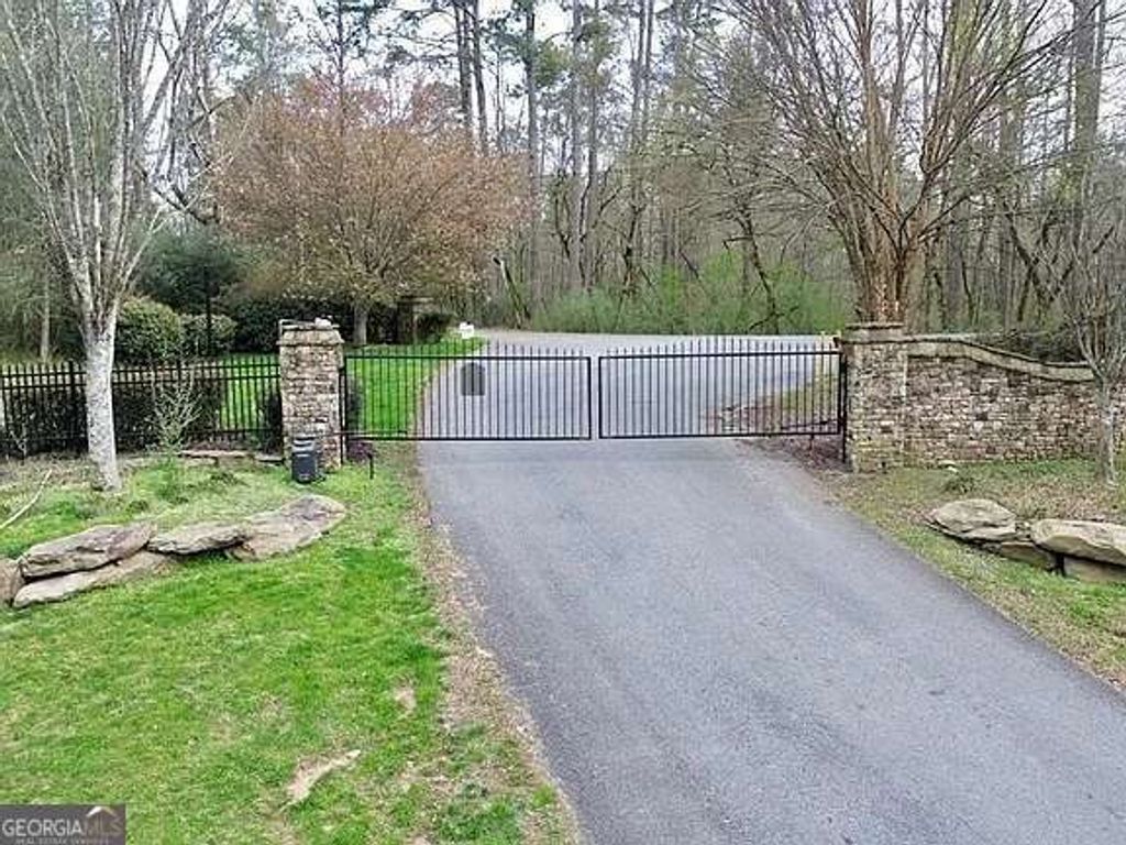 Photo of 108 Red Oak Trail, Ellijay, GA 30540 (MLS # 10737039)