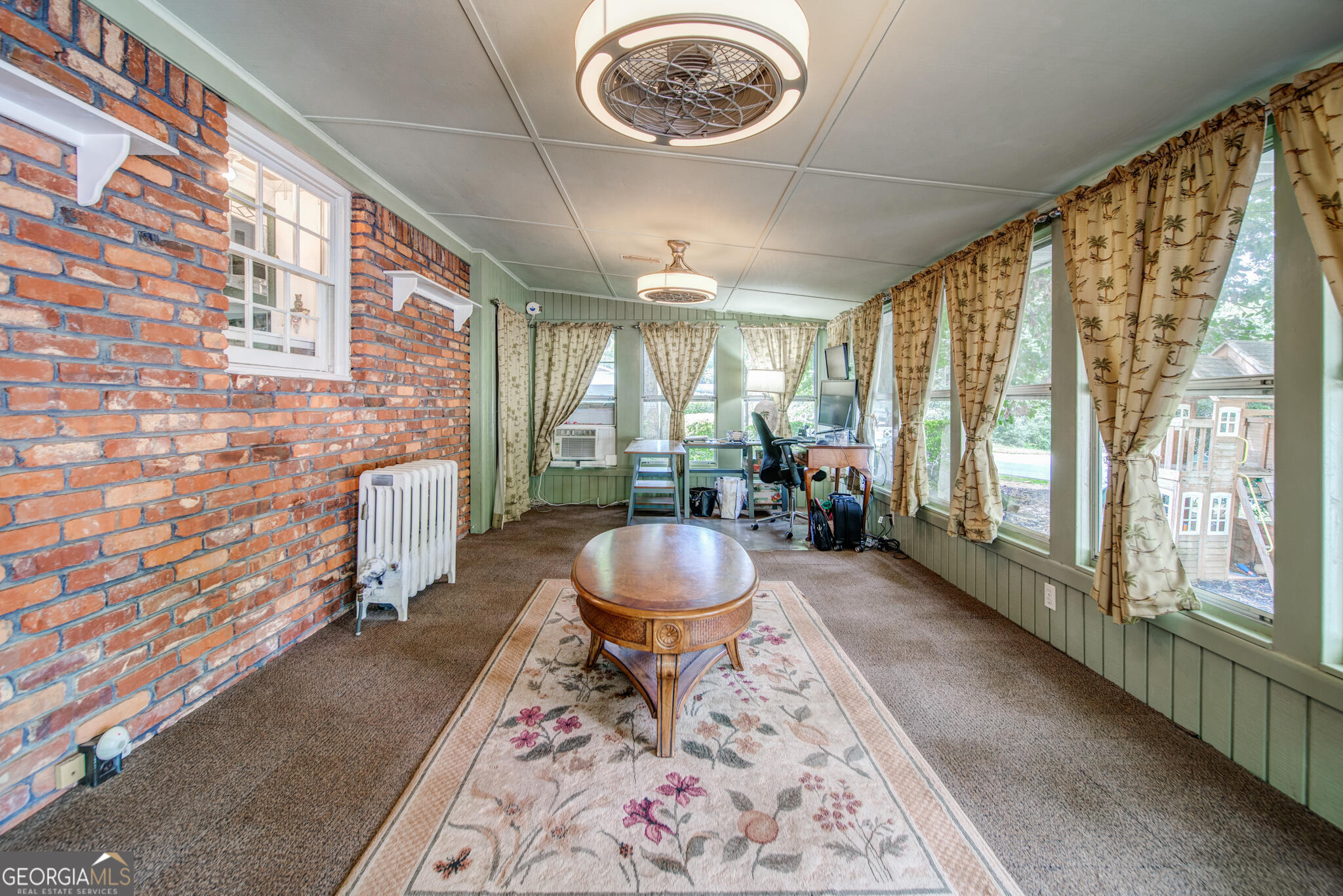 SHADOWWOOD - Residential