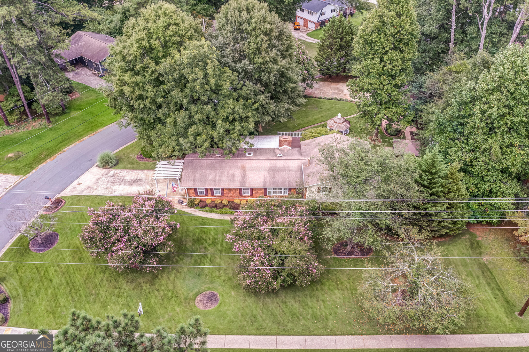 SHADOWWOOD - Residential