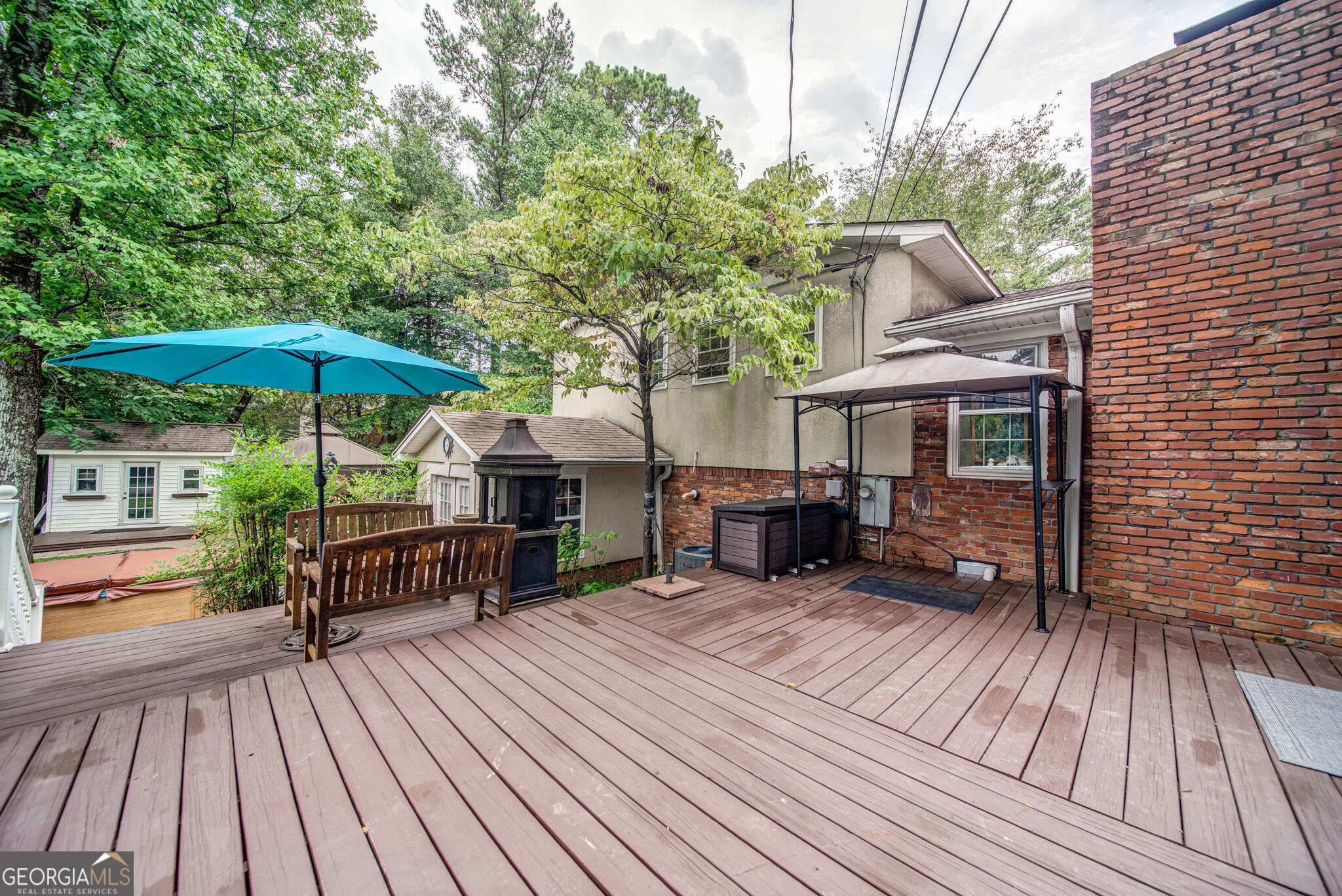 SHADOWWOOD - Residential