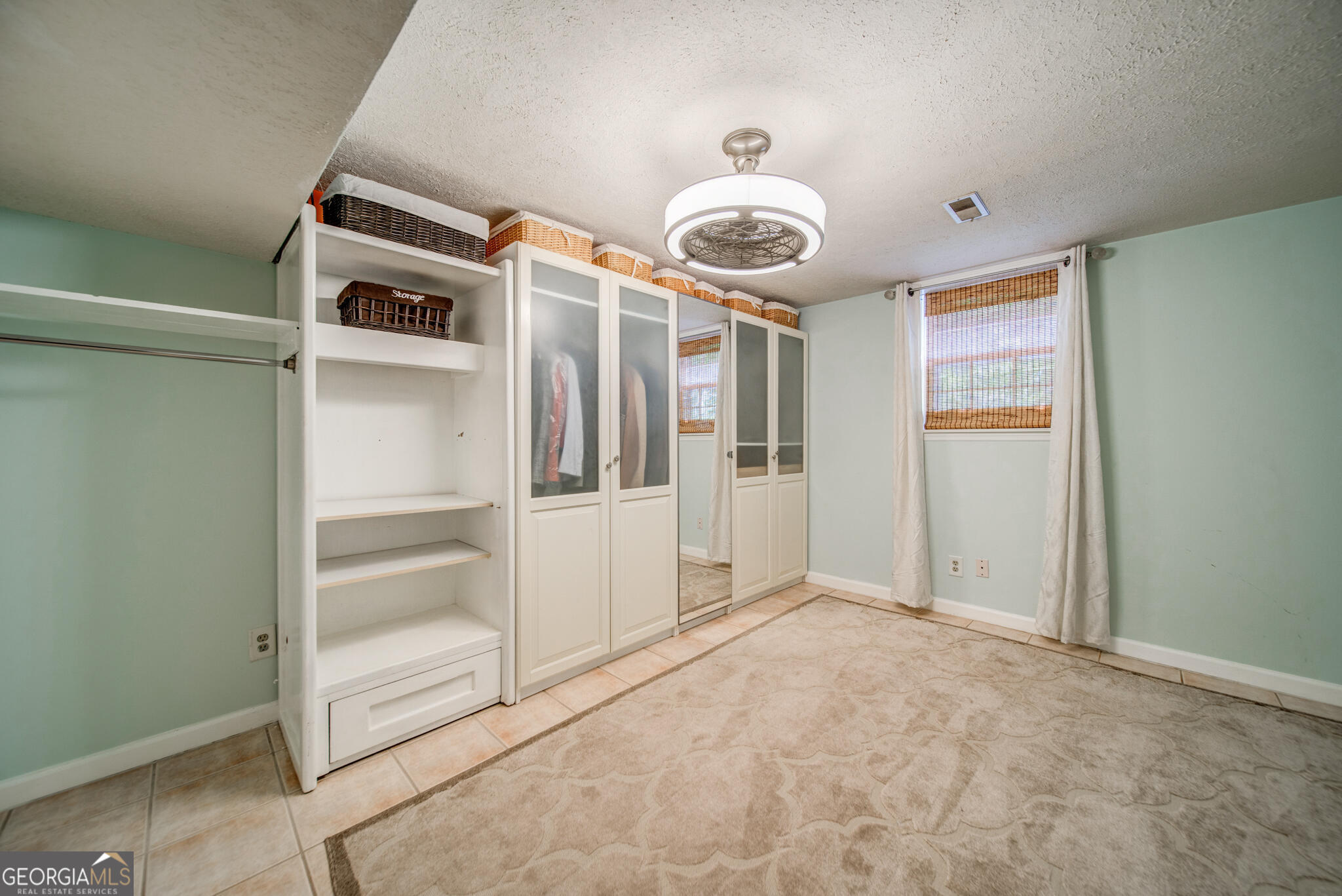 SHADOWWOOD - Residential