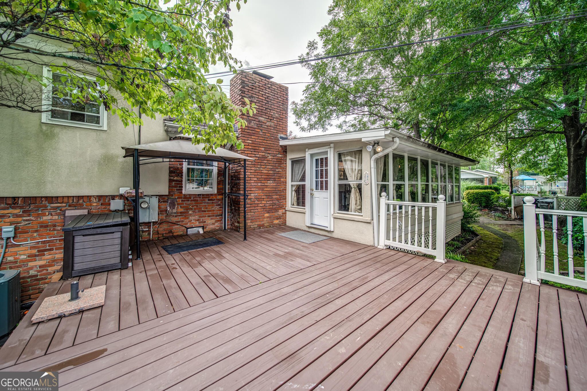 SHADOWWOOD - Residential