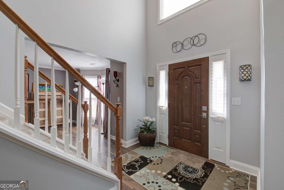 3320 Elizabeth CT