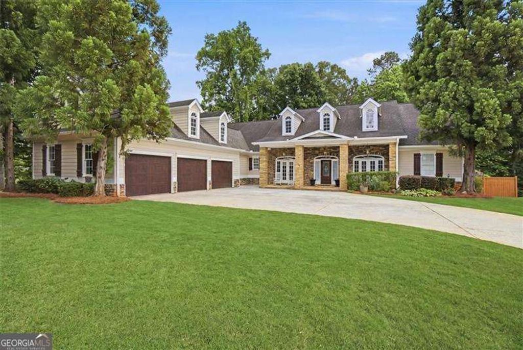 Photo of 5099 Waldenbrooke Court NW, Acworth, GA 30101 (MLS # 10769987)