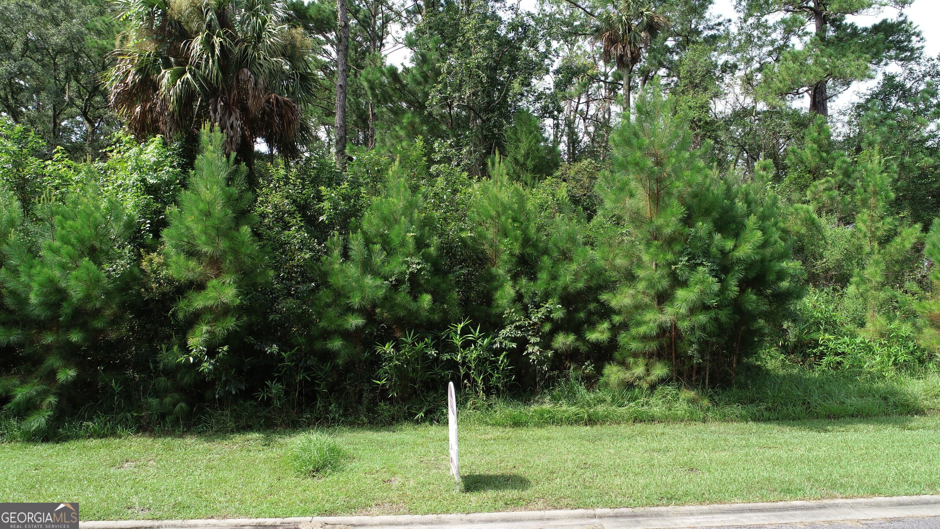 1112 River Oaks RD