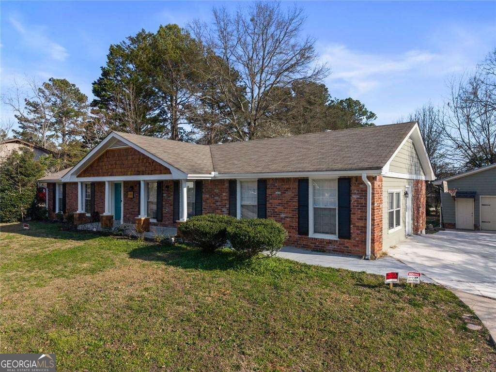 Photo of 599 Honey Creek Road SE, Conyers, GA 30094 (MLS # 10850182)