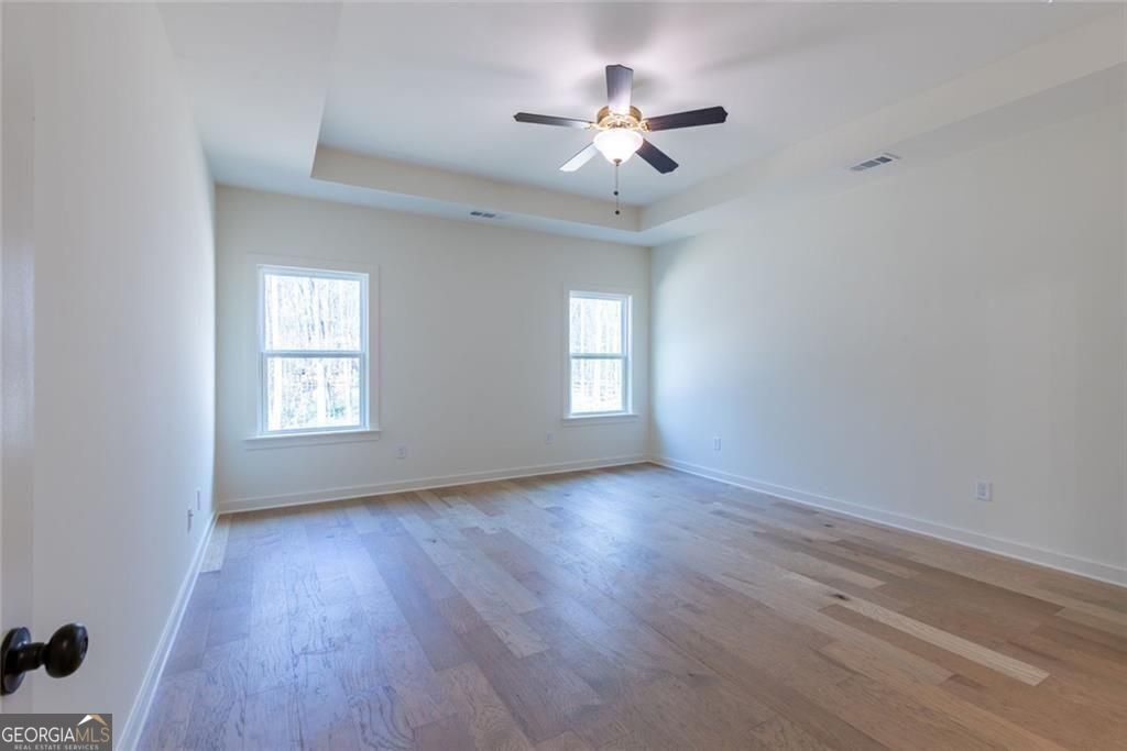 Cumming, Georgia 30028, United States, 5 Bedrooms Bedrooms, ,5 BathroomsBathrooms,Residential,Active,222642