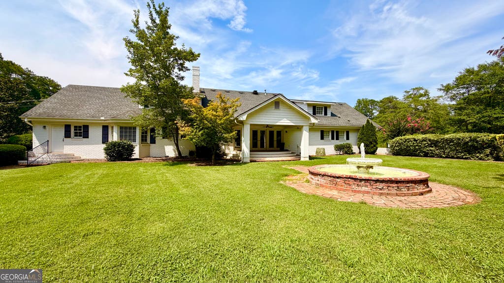 Photo of 917 Jonesboro Rd #B, McDonough, GA 30253 (MLS # 10814957)