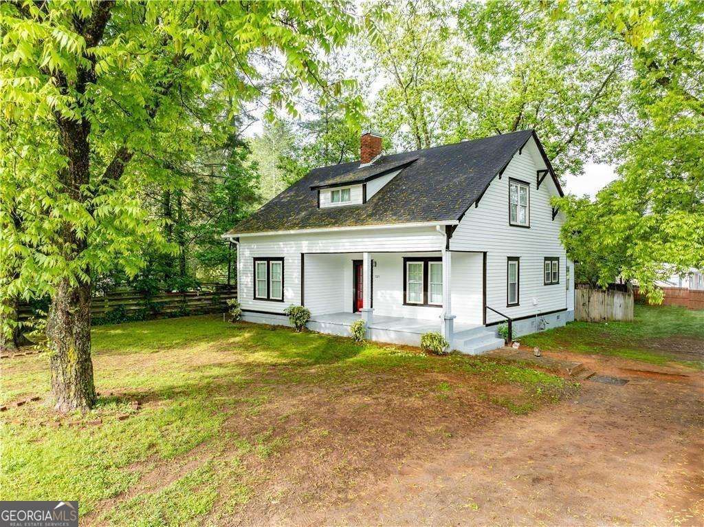 Photo of 5375 Clarks Bridge Road, Gainesville, GA 30506 (MLS # 10664450)