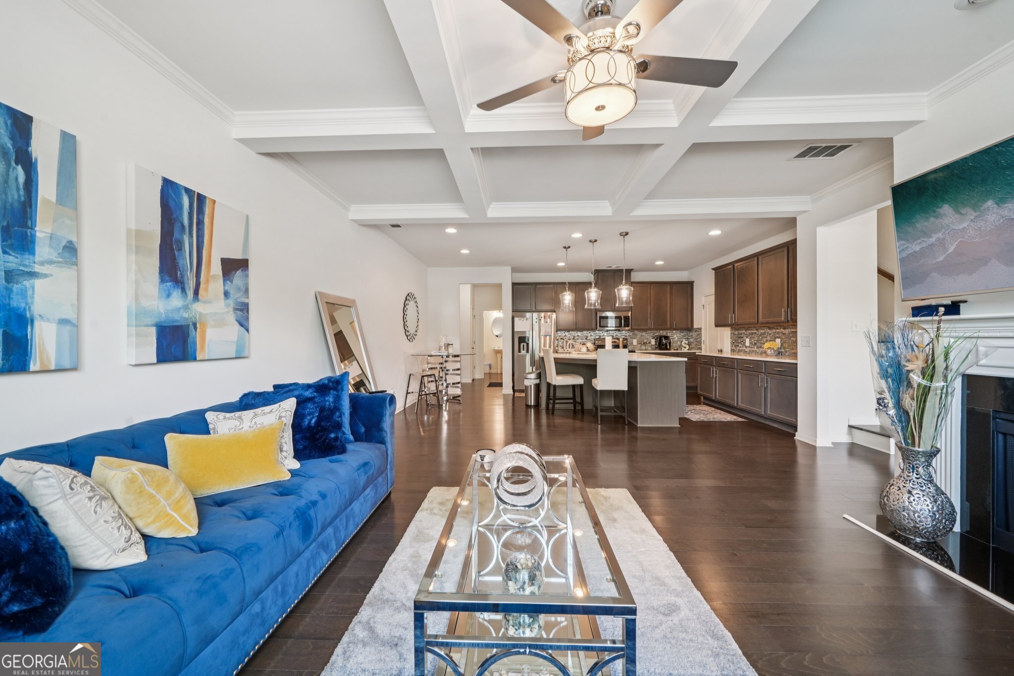 340 Avalon SQ