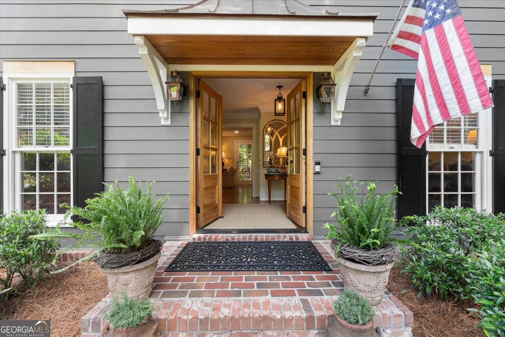 Photo of 4326 Arbor Bridge Drive, Marietta, GA 30066 (MLS # 10764175)