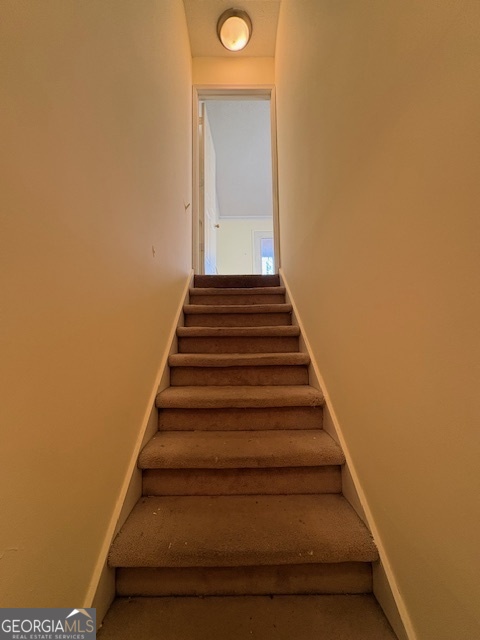 7123 Williamsburg DR