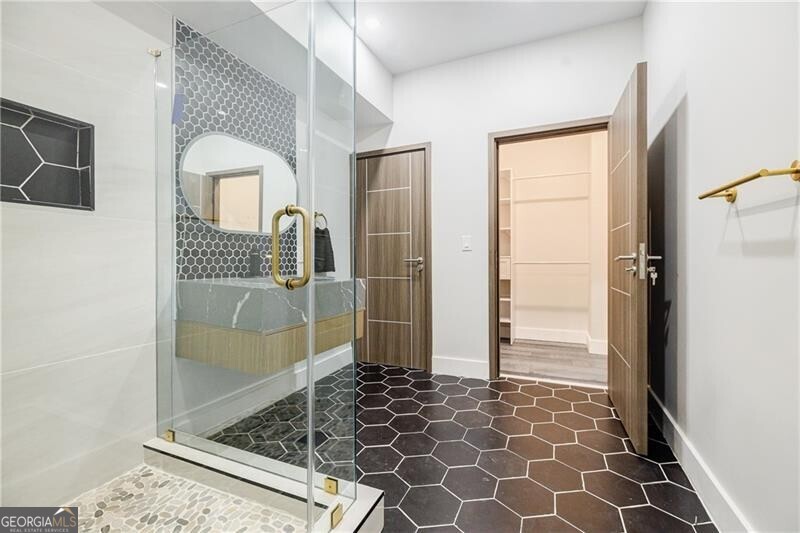 Hunters Trace - Residential