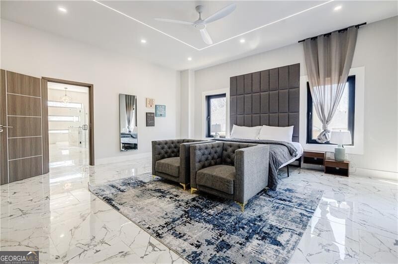 Hunters Trace - Residential