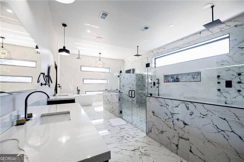 Hunters Trace - Residential