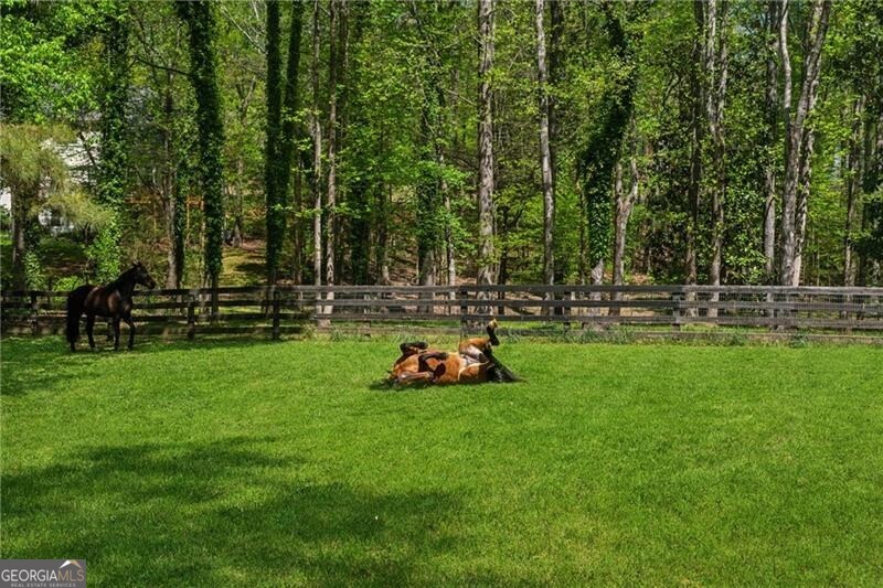 Milton, Georgia 30004, United States, 3 Bedrooms Bedrooms, ,3 BathroomsBathrooms,Residential,Pending,109713