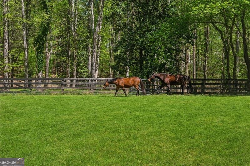 Milton, Georgia 30004, United States, 3 Bedrooms Bedrooms, ,3 BathroomsBathrooms,Residential,Pending,109713