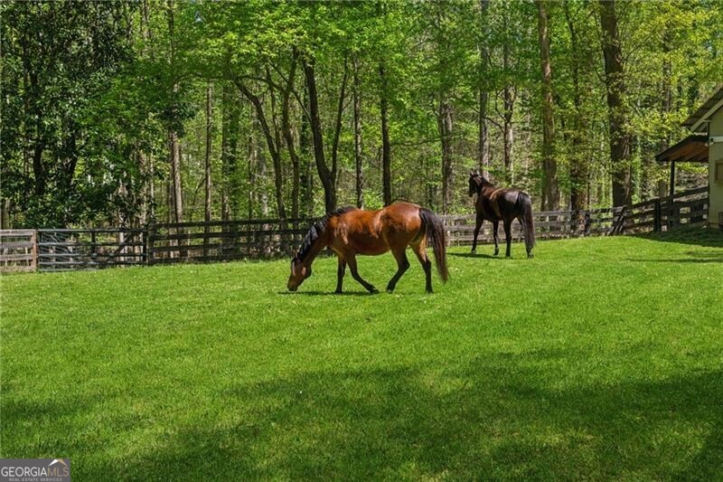 Milton, Georgia 30004, United States, 3 Bedrooms Bedrooms, ,3 BathroomsBathrooms,Residential,Pending,109713