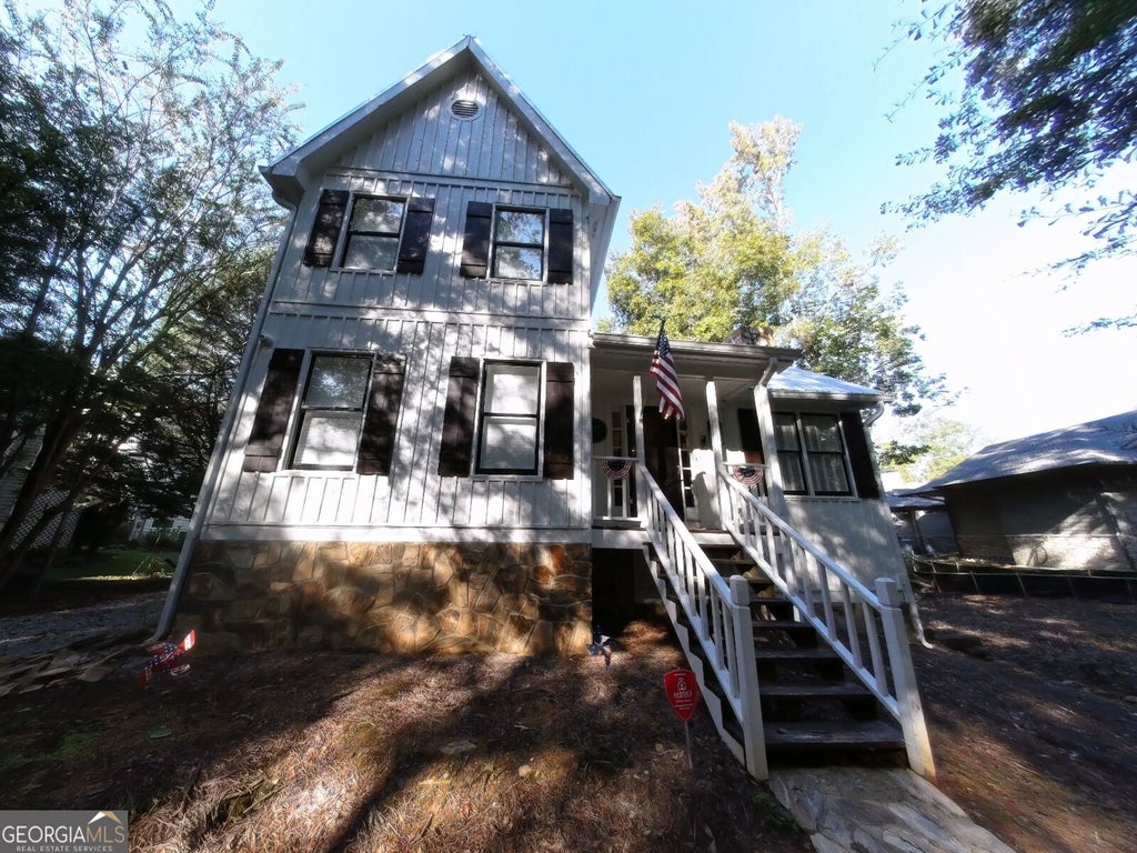 Photo of 1240 Stoneridge Circle, White Plains, GA 30678 (MLS # 10877156)