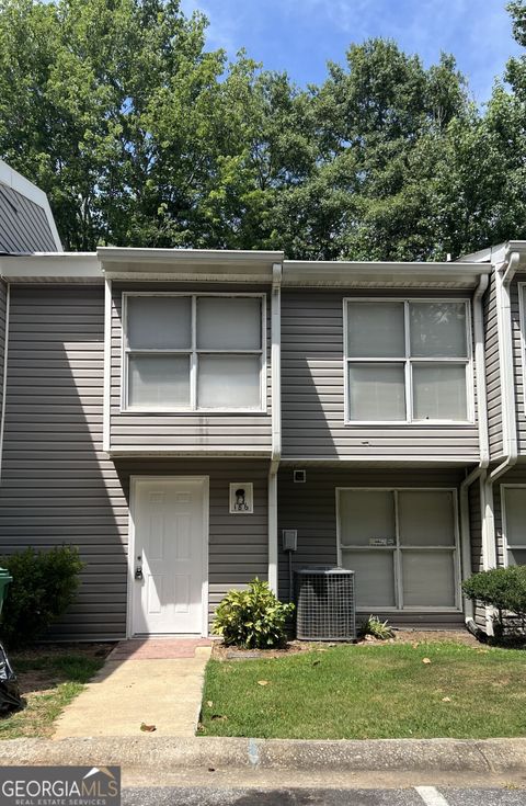 A home in Forest Park