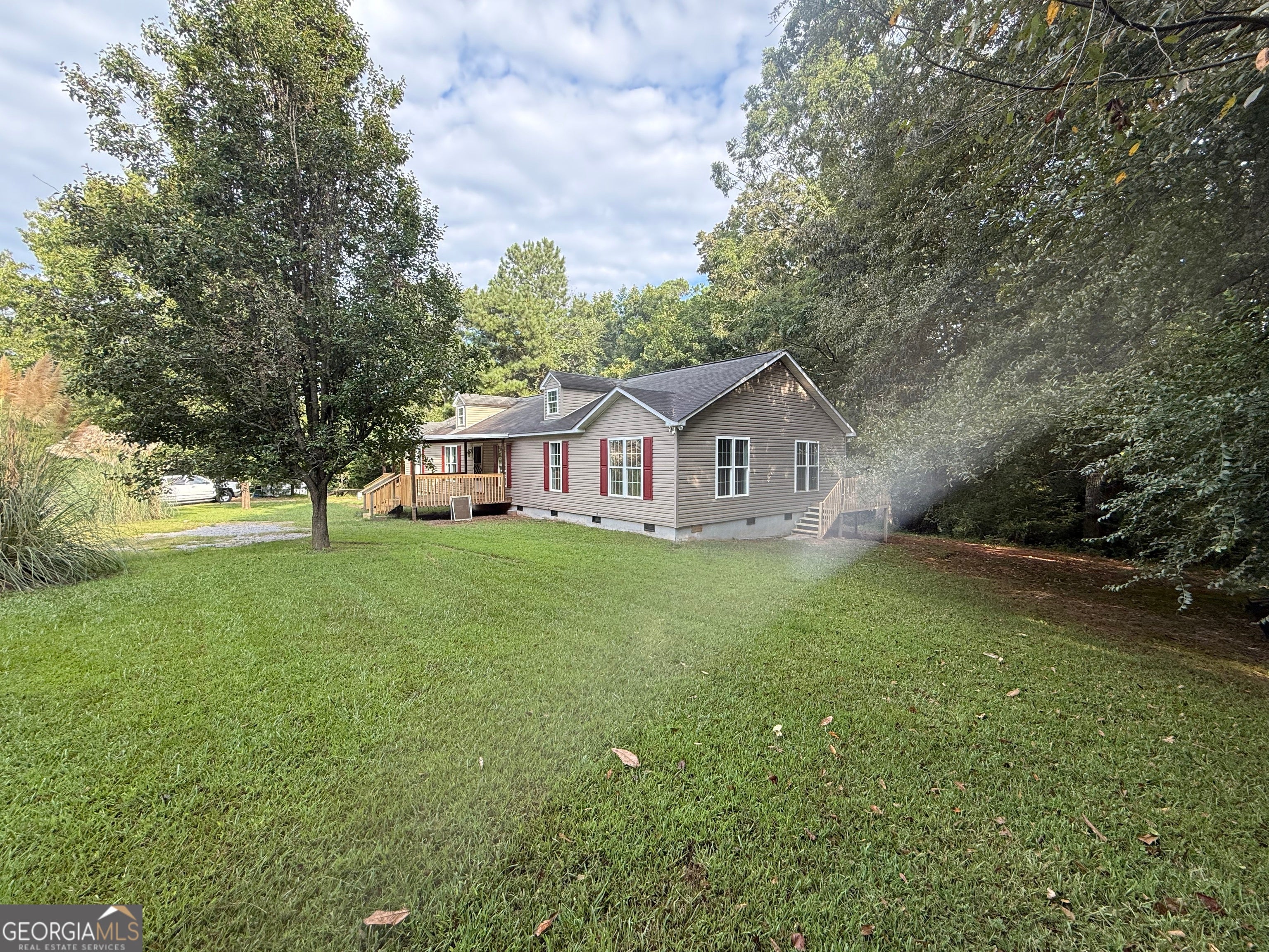 714 Yates RD