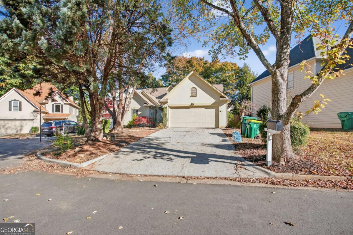 225 Morton Creek CIR