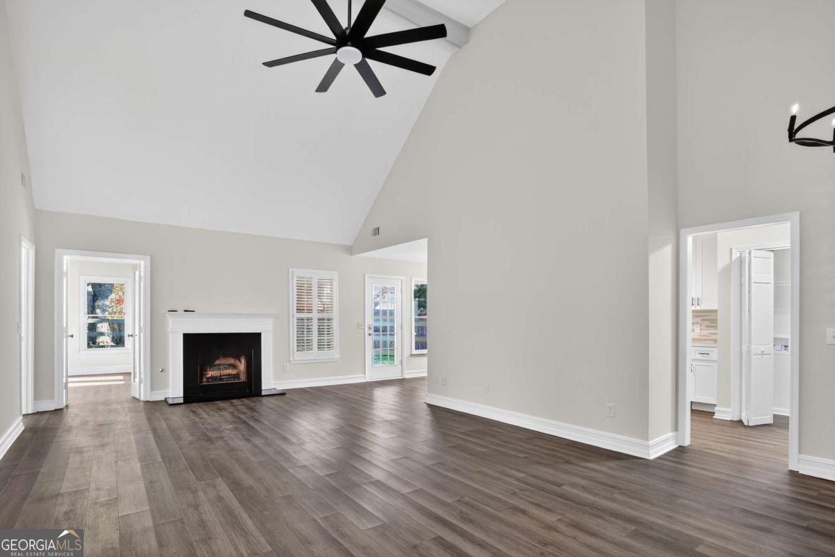 225 Morton Creek CIR