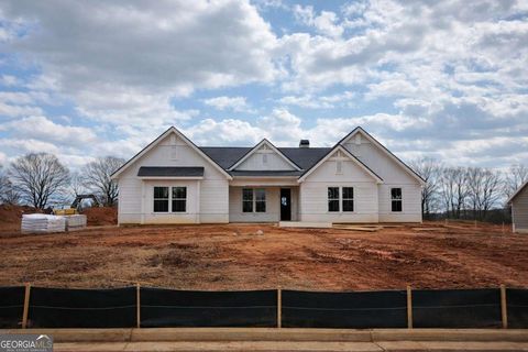 131 Maney DR Statham GA 30666