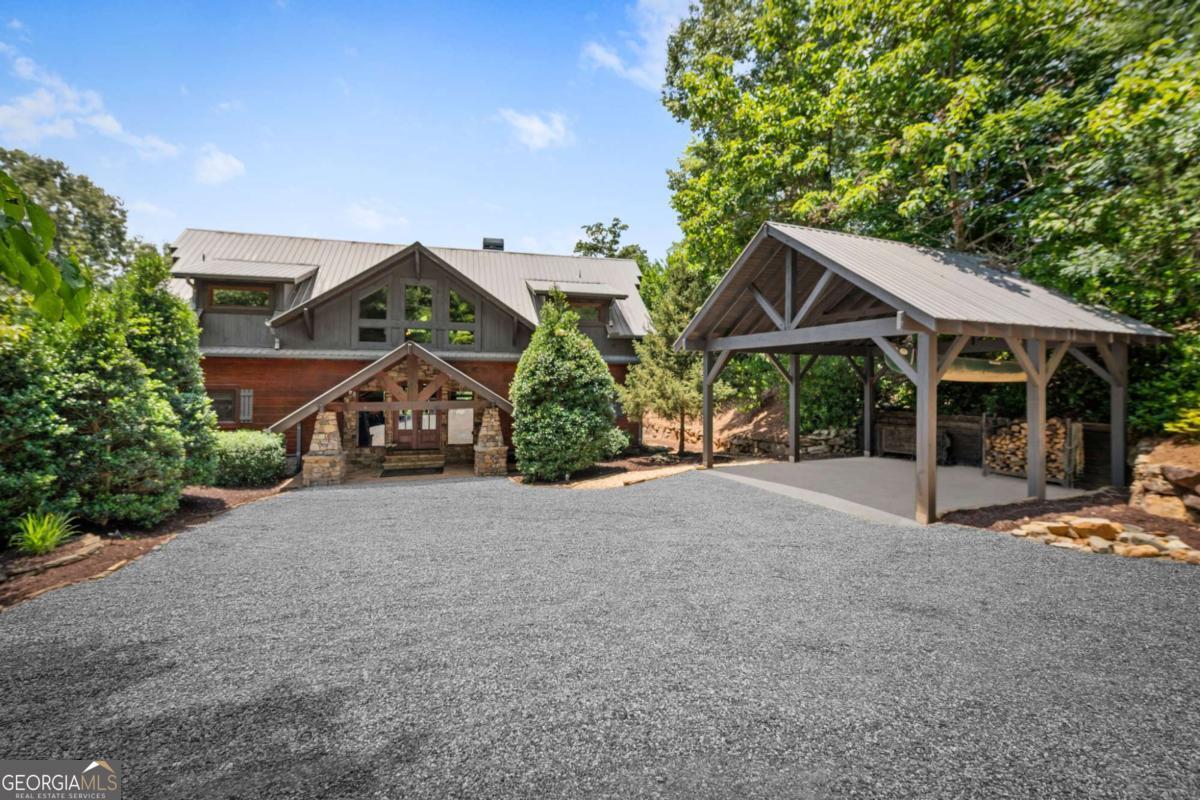 355 Old Camp LOOP