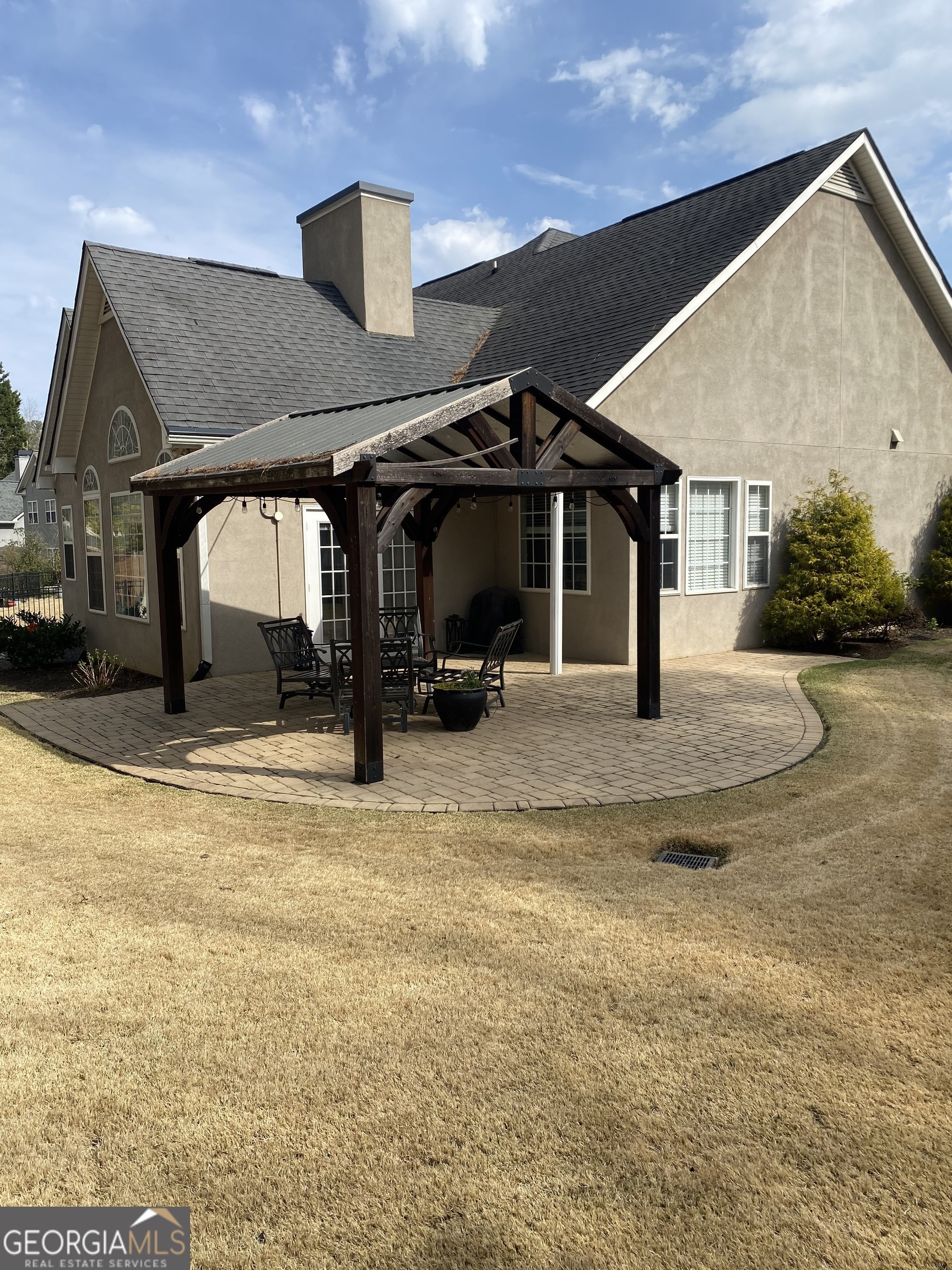 208 Lenox DR