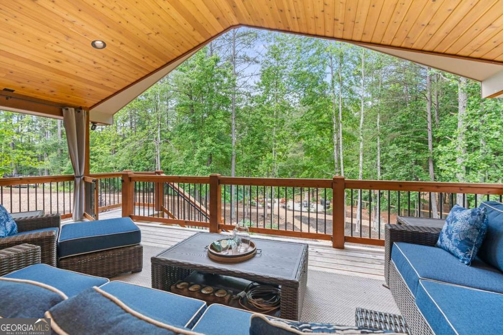 Photo of 86 Back Trl, Cleveland, GA 30528 (MLS # 10741245)