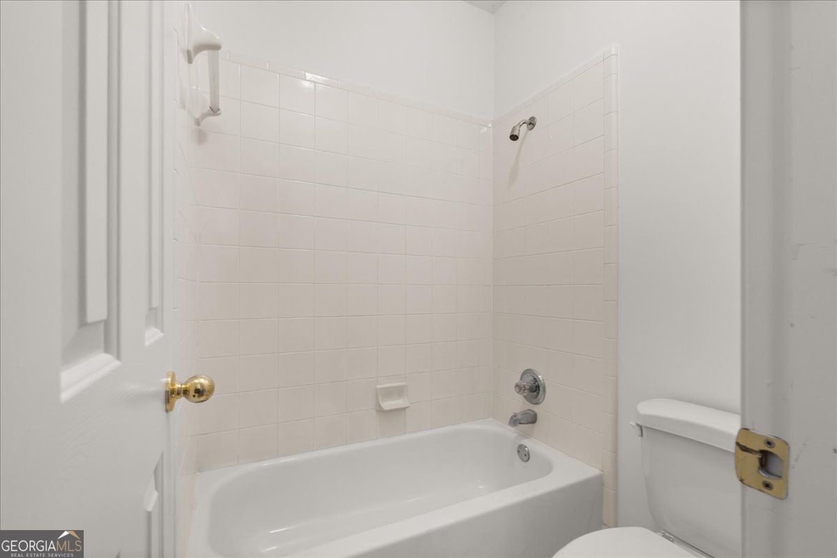 PARK BROOKE - Residential