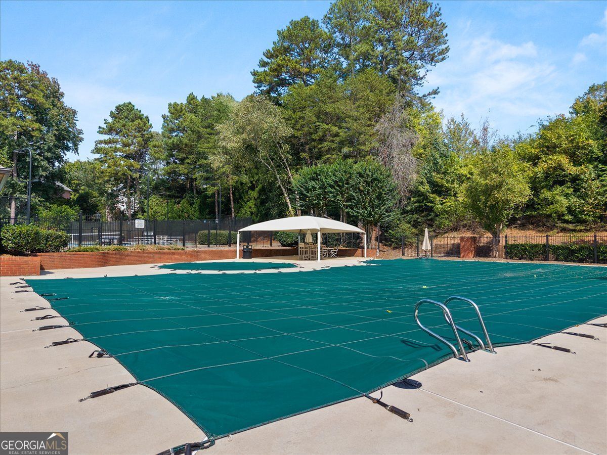 PARK BROOKE - Residential