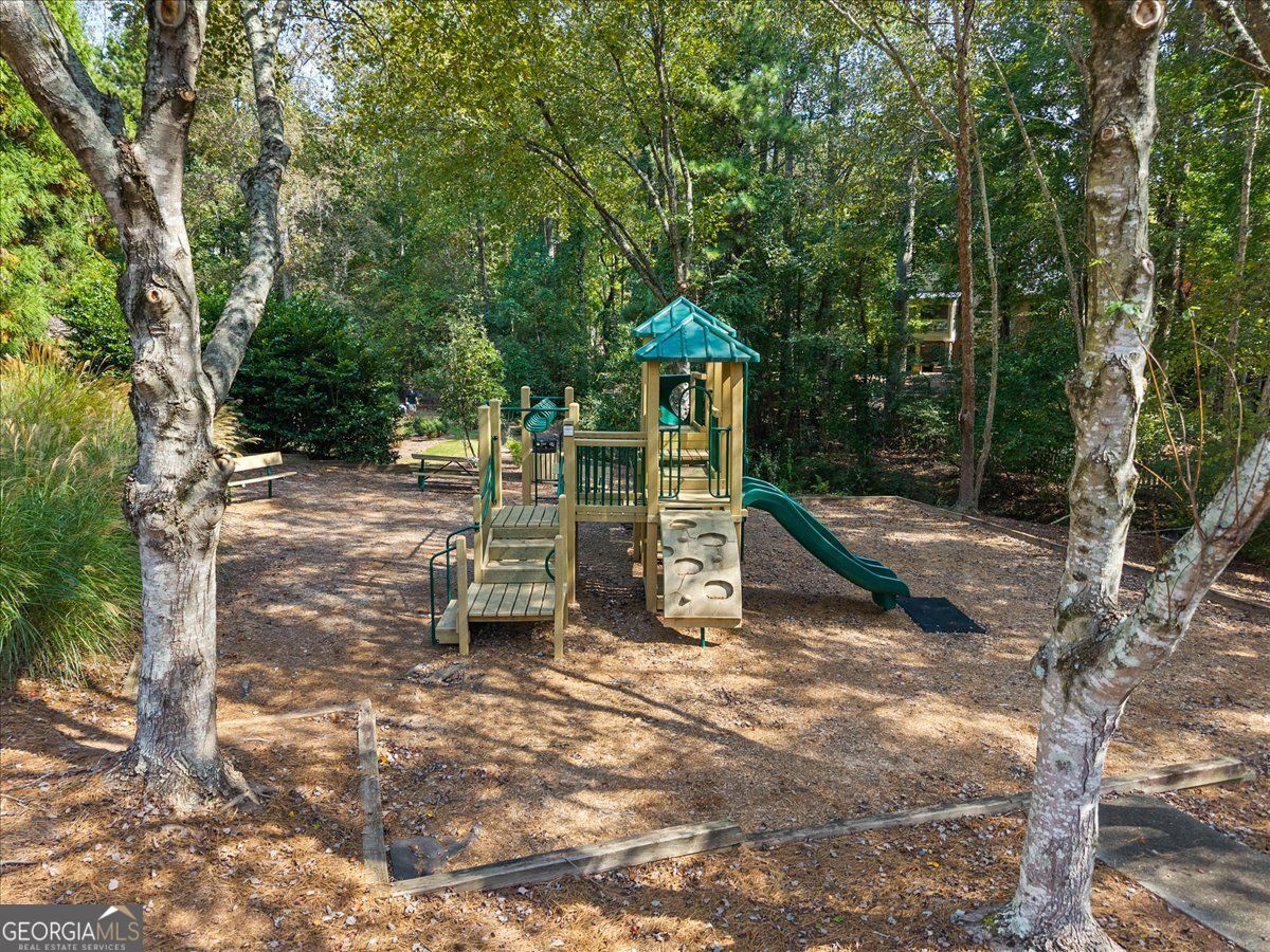 PARK BROOKE - Residential