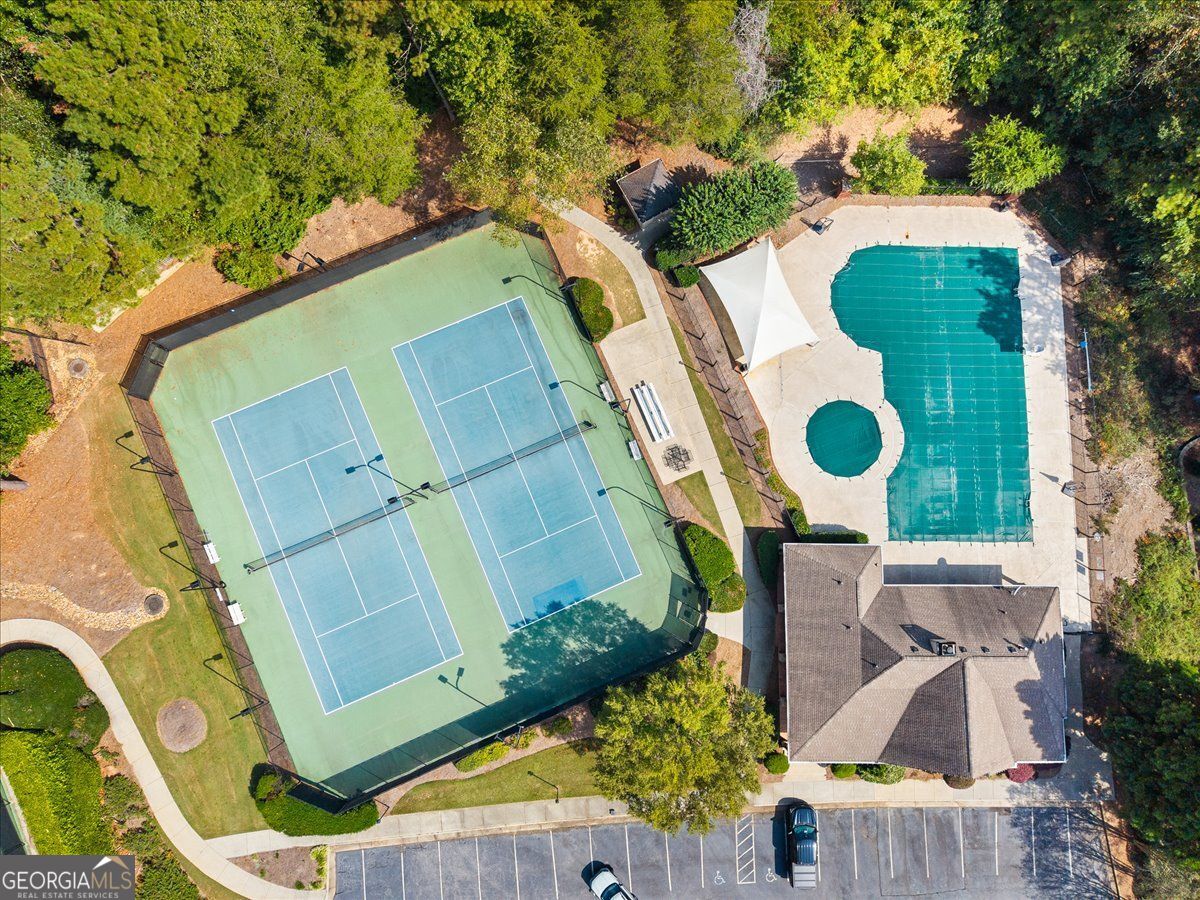 PARK BROOKE - Residential